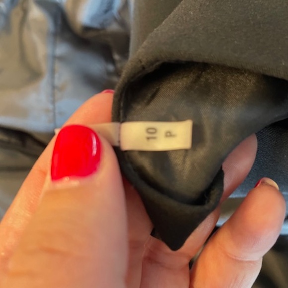 T Tahari Black Sleeveless Dress, Size 10 Petite - Picture 6 of 6